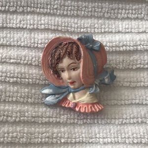 Adorable Vintage Brooch